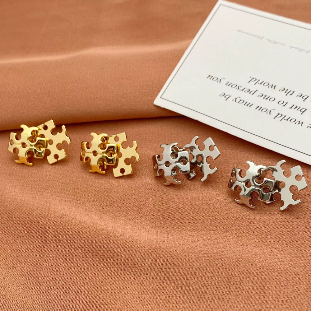 Tory Burch Letter Stud Earrings Polished Metal
